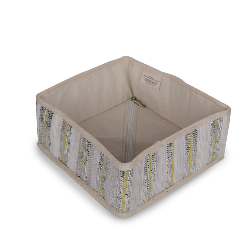 Foldable Tray